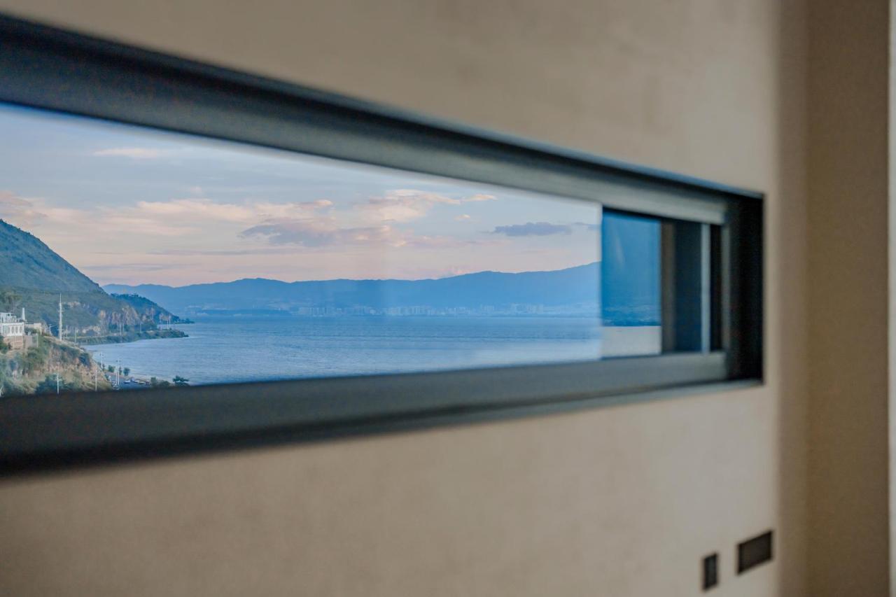 Dali Oriental Seaview Hotel -Dali Erhai Exterior foto