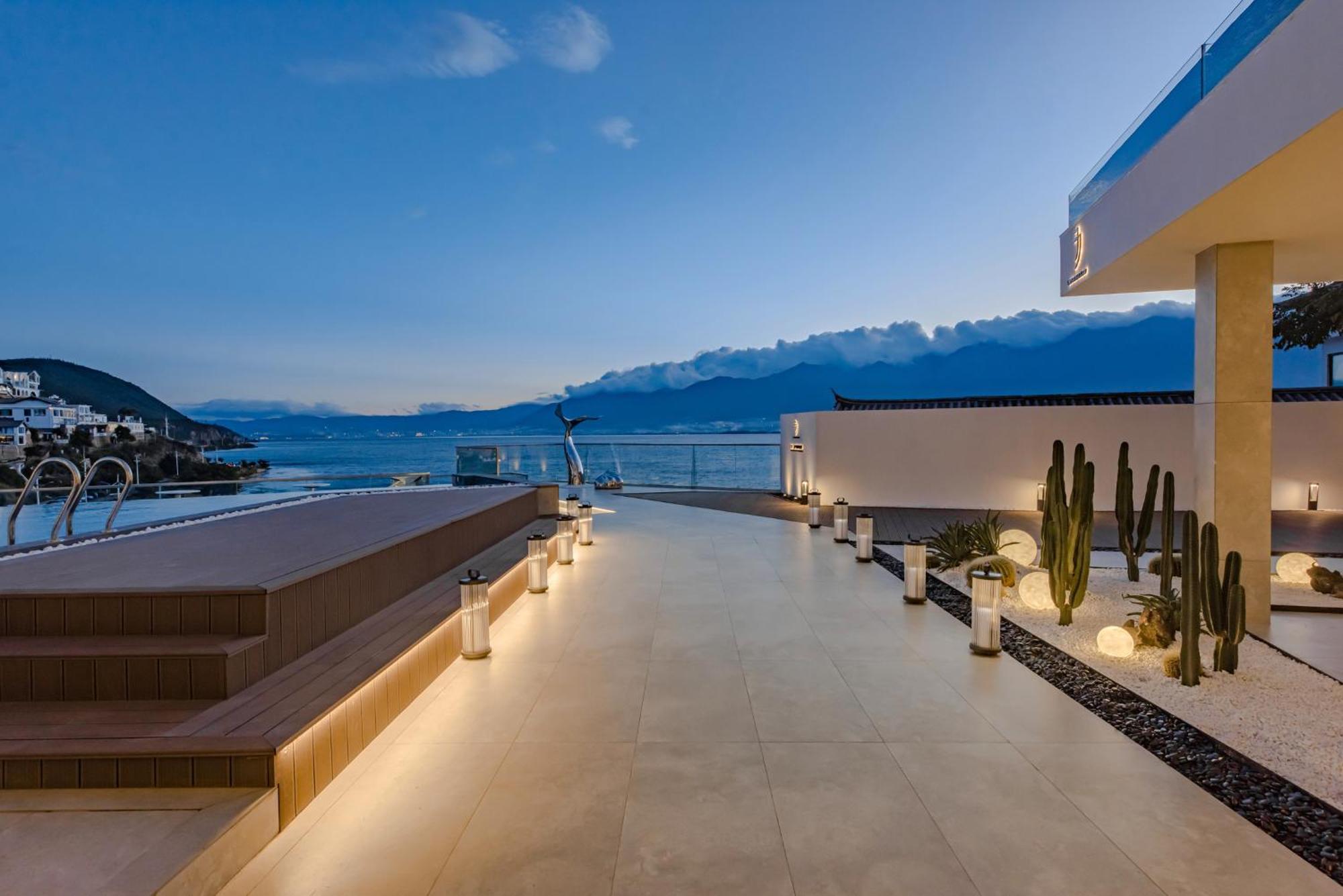 Dali Oriental Seaview Hotel -Dali Erhai Exterior foto